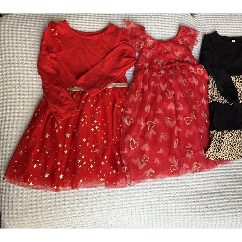 Girls‎ 3T Holiday Lot Pajama Sets Dresses Leggings Grinch Valentine 13pc